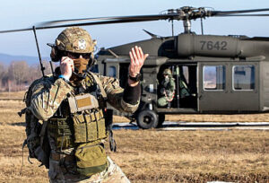 Army Jobs – More Than Just Marching [Top 5 best army jobs in 2025] 